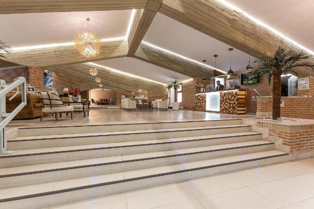 Hotel Restaurante El Montico Tordesillas Εξωτερικό φωτογραφία
